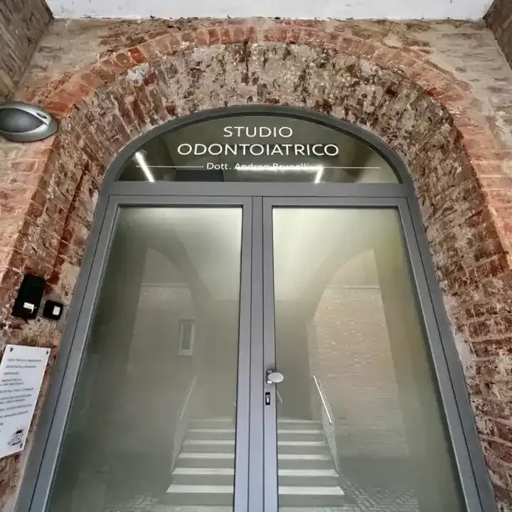 studio dentistico brunelli montepulciano